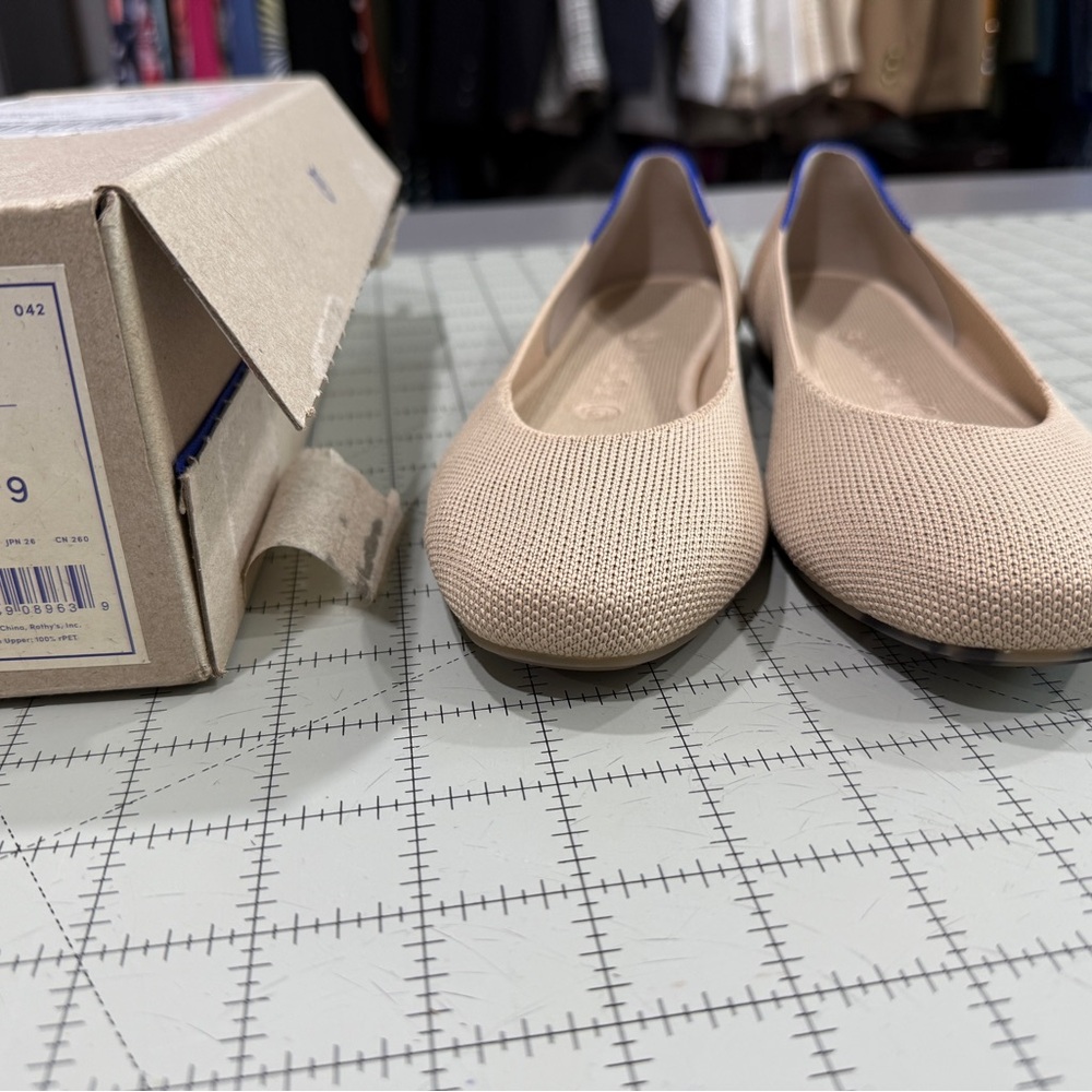 Rothy's Women's Beige Knit Flats